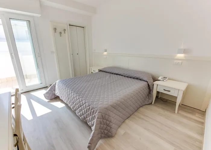 Hotel Marittimo - Clipper Fronte Mare Riccione