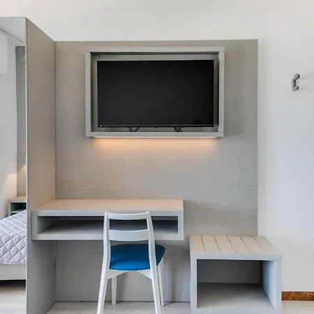 Marittimo - Clipper Fronte Mare Riccione