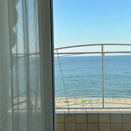 Hotel Marittimo - Clipper Fronte Mare Riccione