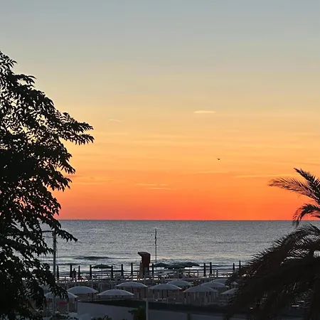 Marittimo - Clipper Fronte Mare 3* Riccione