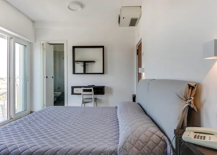 Marittimo - Clipper Fronte Mare Hotel Riccione