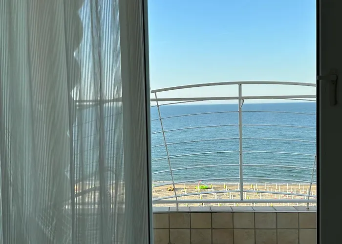 Hotel Marittimo - Clipper Fronte Mare Riccione