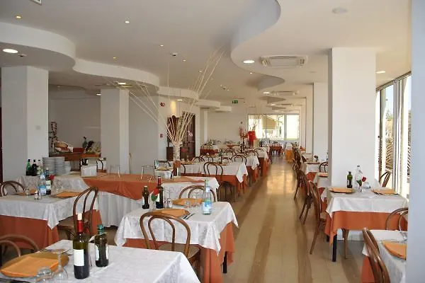 Marittimo - Clipper Fronte Mare